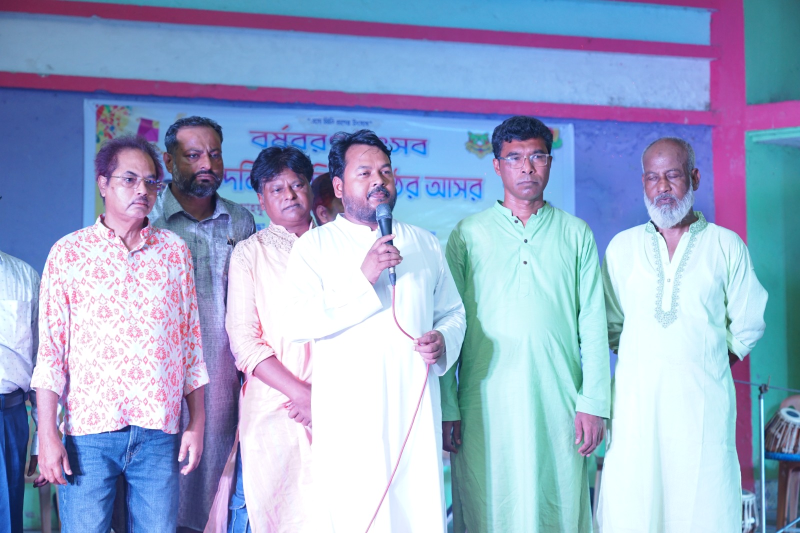 Elegant poetry recitation session held in Rajshahi
