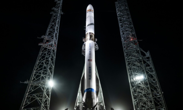 Blue Origin set to launch rocket with reusable booster for first time