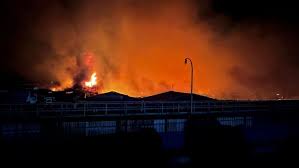Fire razes 1,000 'stilt' homes in Malaysia's Sabah, thousands displaced