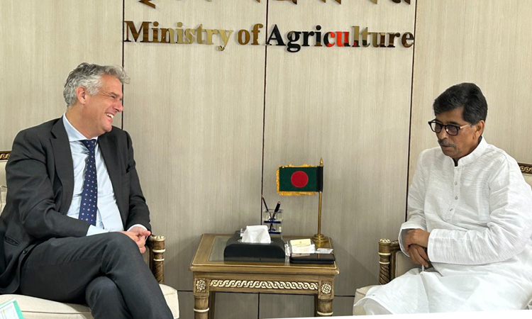 Netherlands Ambassador calls on Agriculture Minister