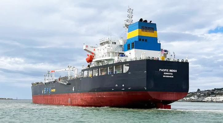 Two ships unload fuel at Ctg port, three more enter Bangladesh waters