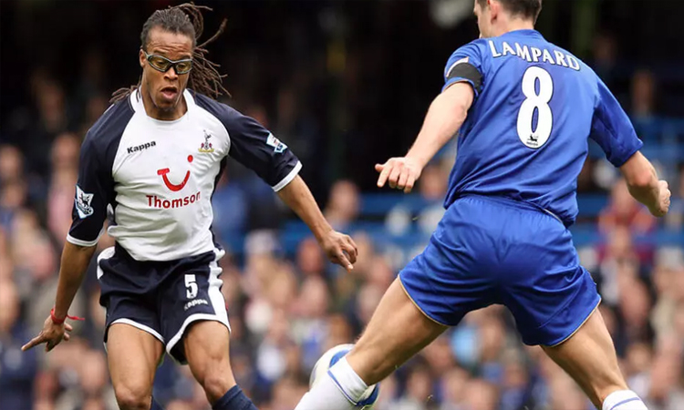 Ex-Spurs star Davids condemns 'lack of quality, lack of management'