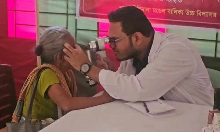 1,000 receive free eye care in Khagrachhari