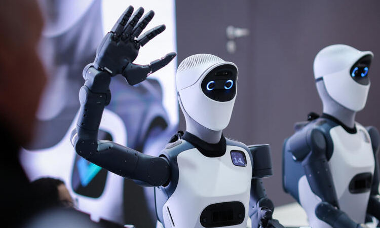 AI-powered robots offer new hope to German factories