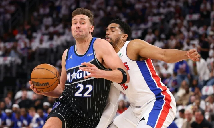 Pistons surge to series-tying victory over Magic
