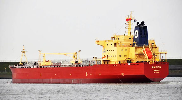Another vessel arrives at Ctg port with jet fuel