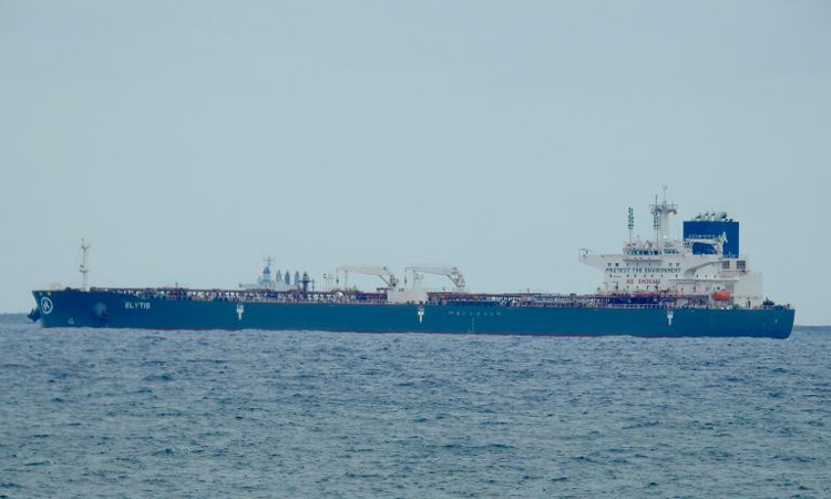 100,000 tonnes of crude oil to reach Ctg Port on May 5: official