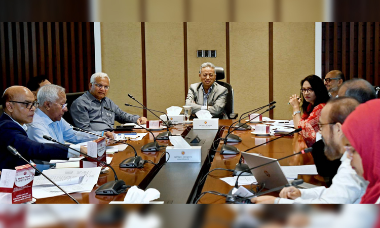 Finance Minister assures full budget support to strengthen family card project