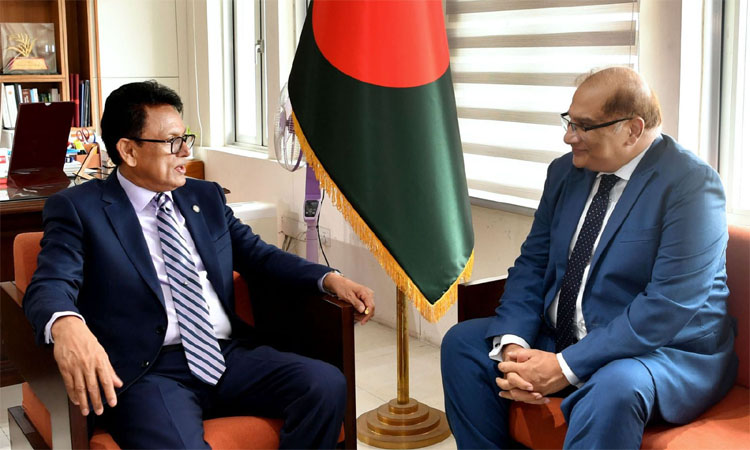 Pak HC & UK delegation meet Milon