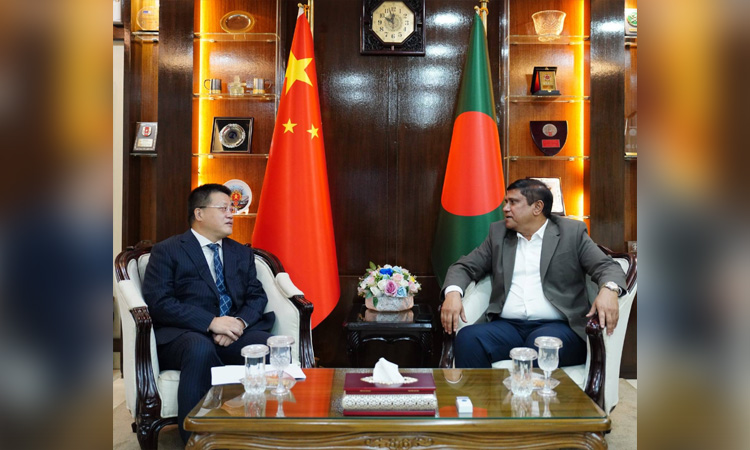 Chinese Ambassador calls on PM’s Defense Adviser 