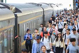 China railway handles record 24.8 mn passengers on May Day