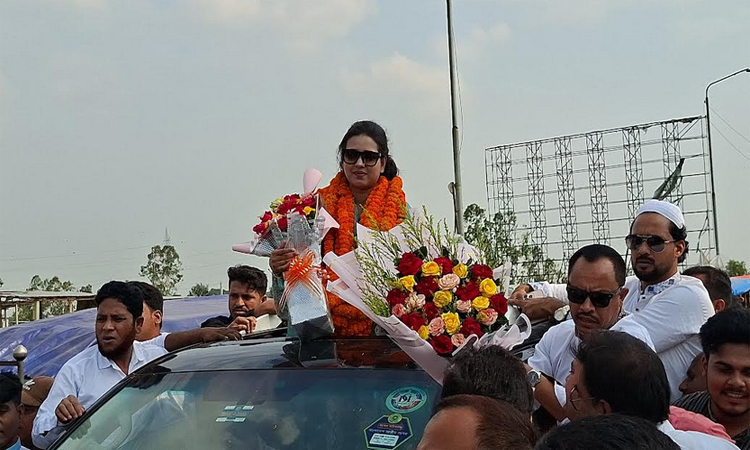 Newly elected MP Priyanka accorded reception in Sherpur