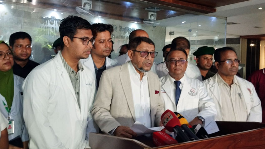 Health minister visits victims of gas explosion in Fatullah