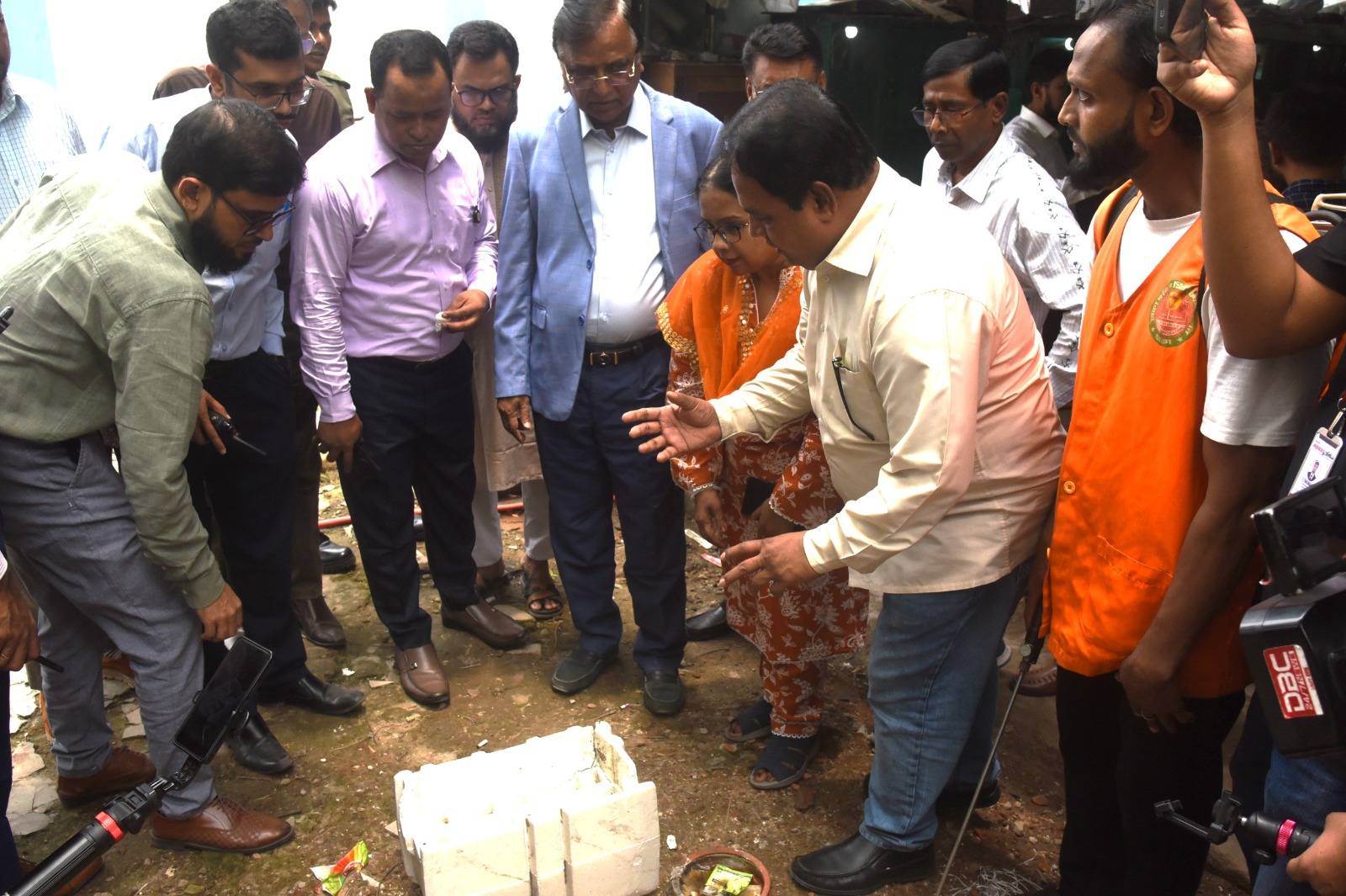 Scientific Aedes larvae survey launched to identify dengue hotspots in Dhaka