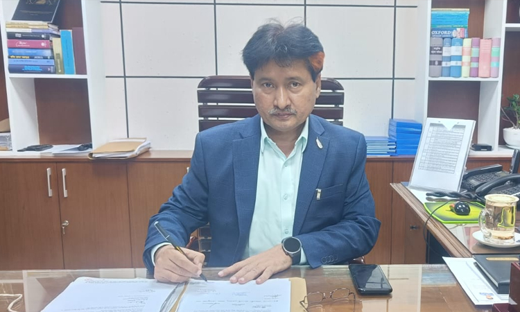 DSHE DG urges teachers to focus on classroom 
