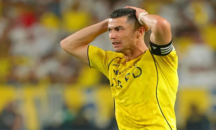 Ronaldo left waiting for Saudi title after goalkeeping gaffe