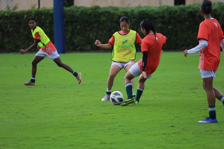 Women's booters return training 