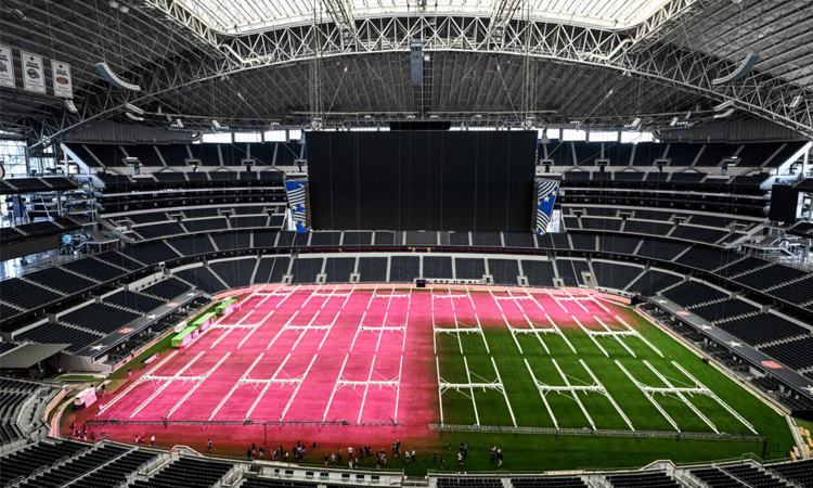 Pretty in pink: Dallas World Cup venue chasing perfect pitch