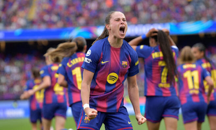 Barca women claim Spanish treble before Champions League final