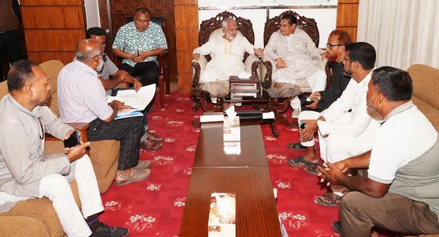 Manju calls for coordinated efforts for Khulna development