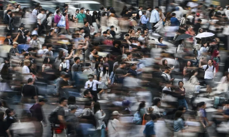 Japan economy grows faster than expected in first quarter