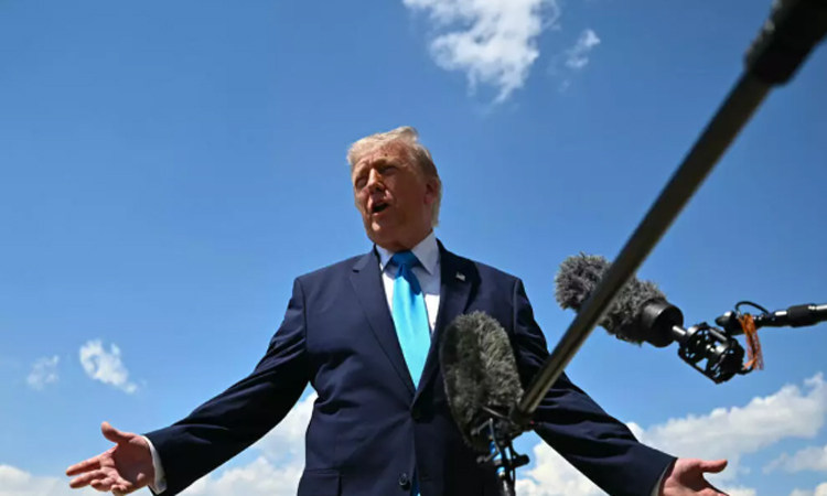 Trump says Iran talks 'on borderline'