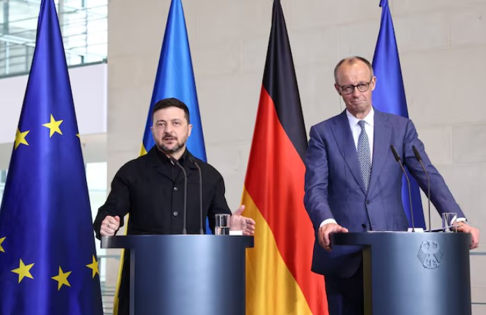 Germany's Merz pitches making Ukraine EU 'associate member'