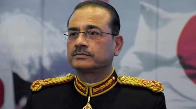 Pakistan army chief due in Iran as Trump says talks on 'borderline'