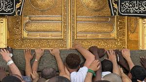 Pilgrims from the West flock to hajj despite Mideast war