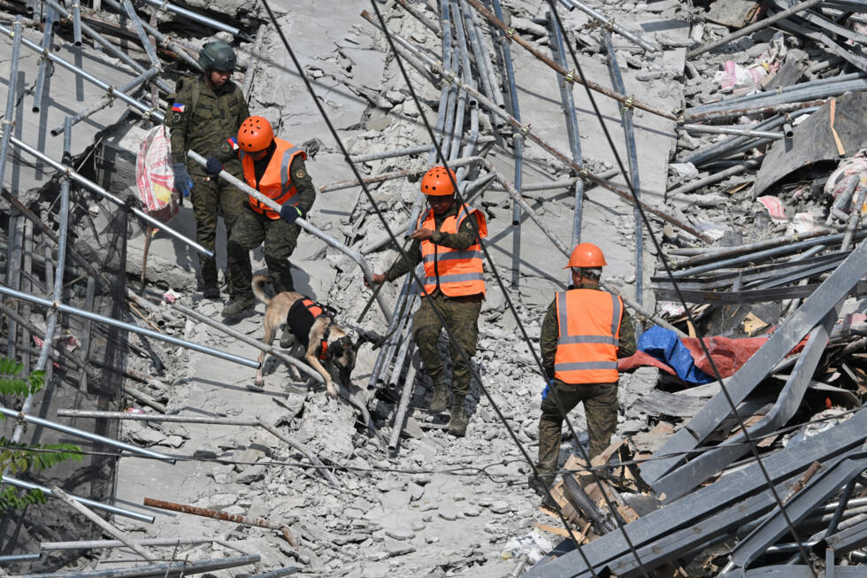 Philippines ends rescue operation for 12 missing in building collapse