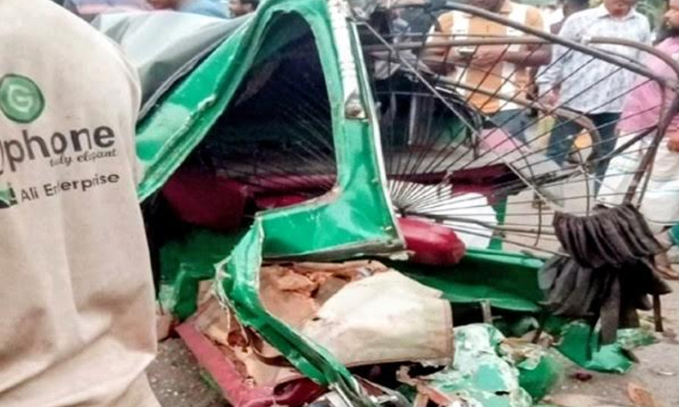 Three killed in Sirajganj road accident