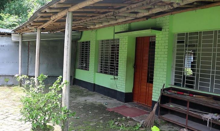300 depositors fear losing savings as fake co-op flees with Tk 40m in Naogaon 