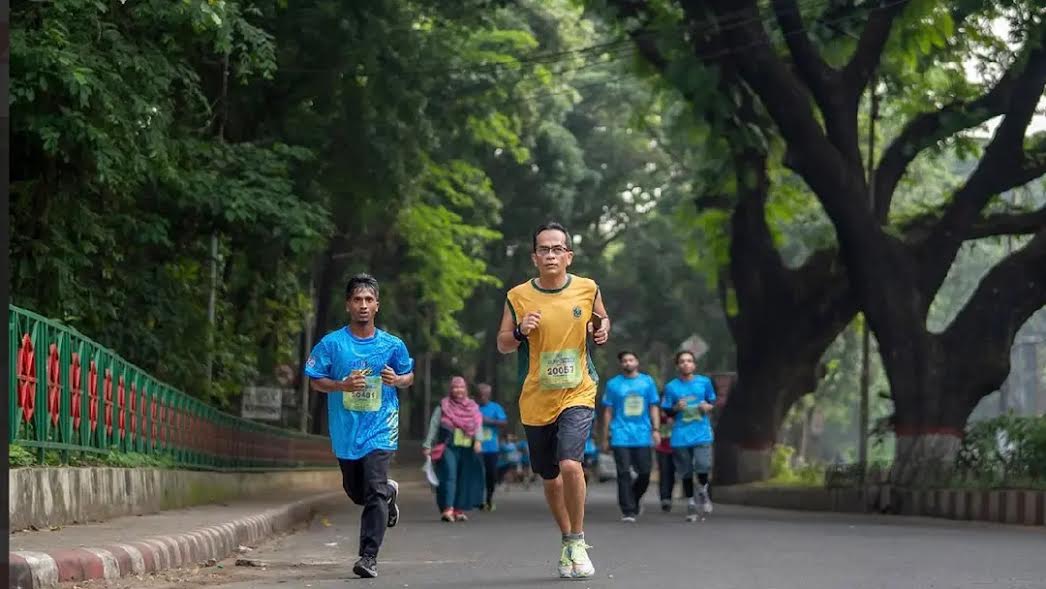 1,182 runners from 12 countries participate in CRB 10km run