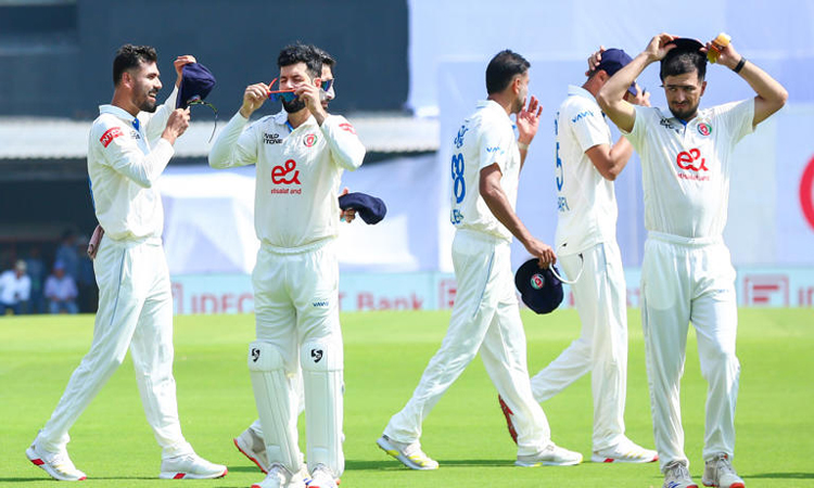 India reach 96-1 against Afghanistan in one-off Test