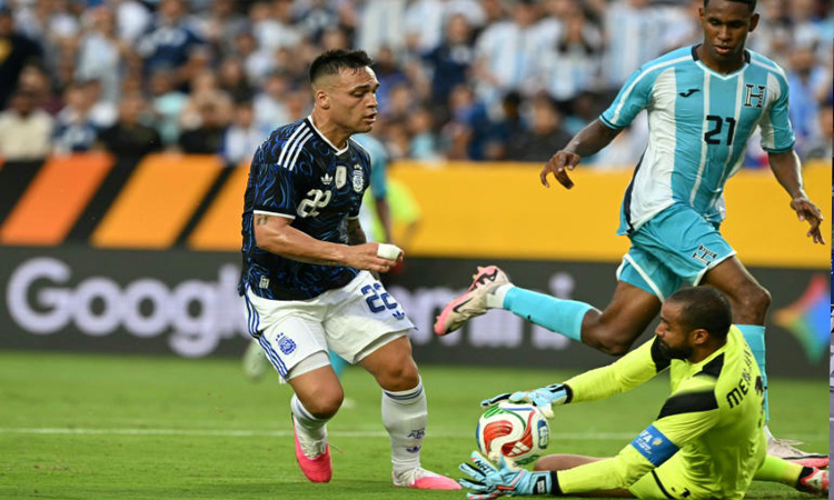 Argentina stroll to pre-World Cup win over Honduras