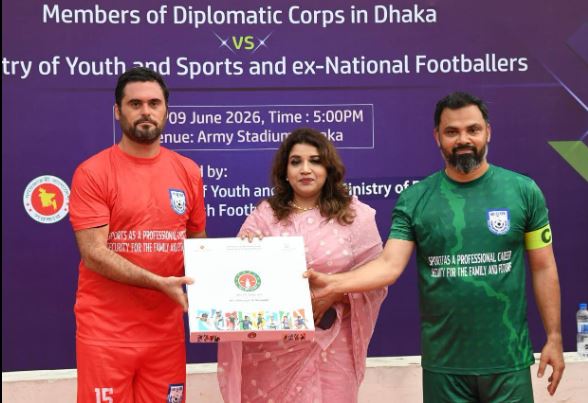 Diplomats, Bangladesh officials play friendly football match