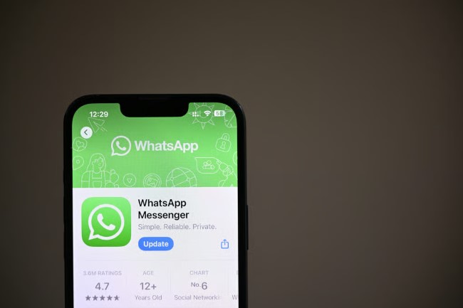EU orders Meta to open WhatsApp to rival AI chatbots for free