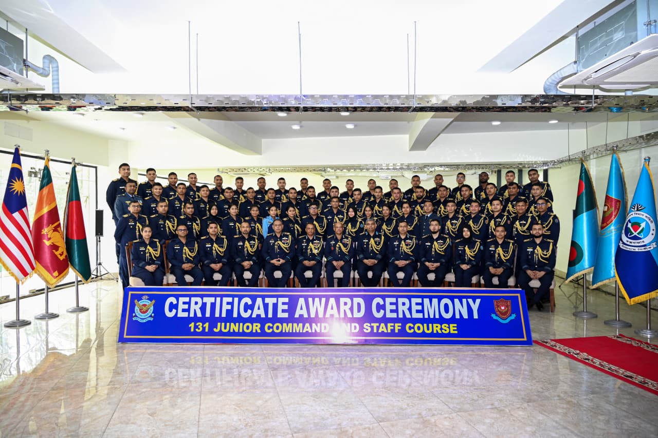Certificates awarded to graduates of 131st Junior Command and Staff Course