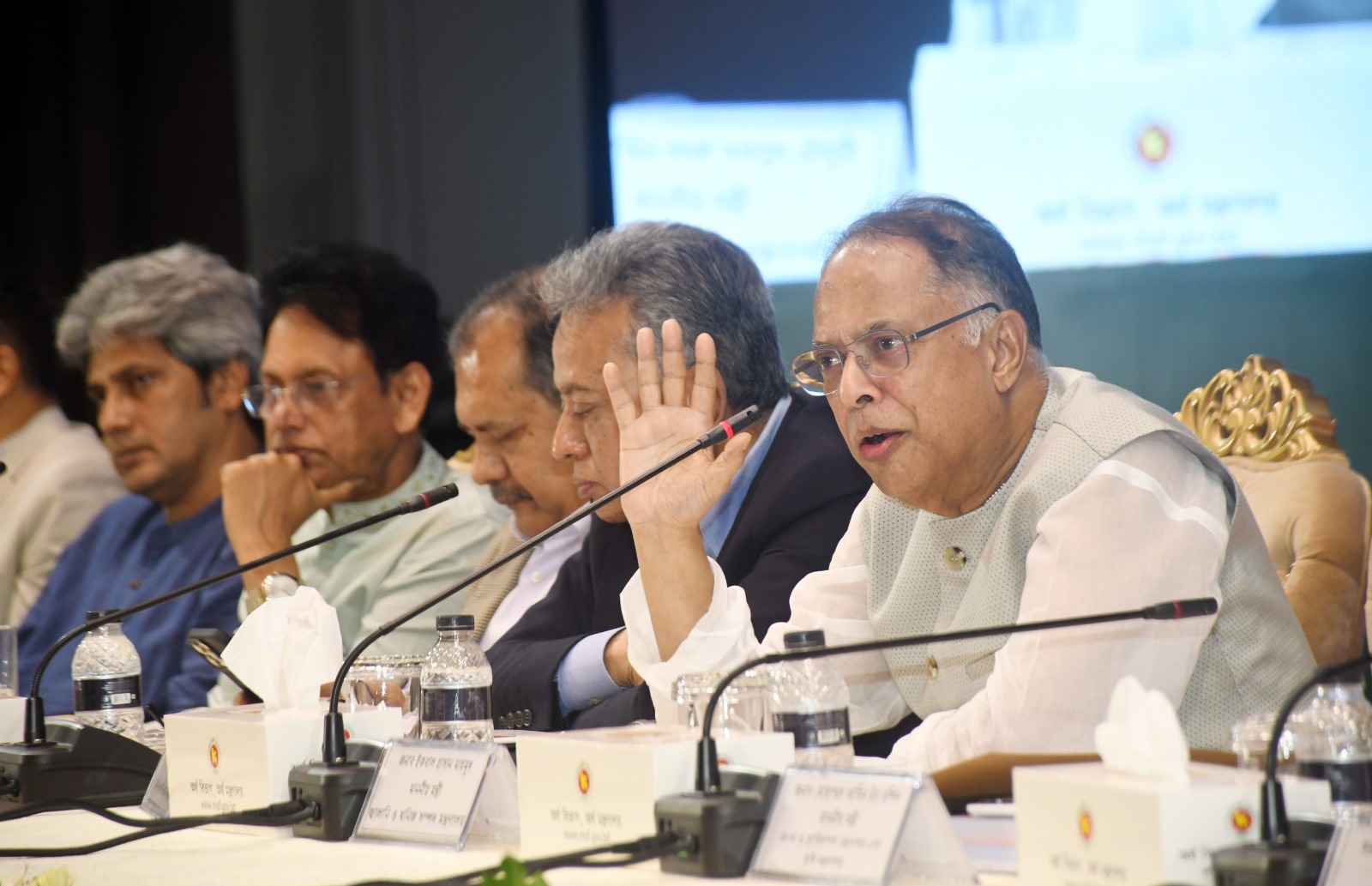 Govt eyes 5,000MW solar generation by 2030 