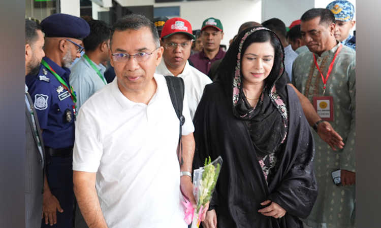 PM arrives in Cox’s Bazar on daylong tour