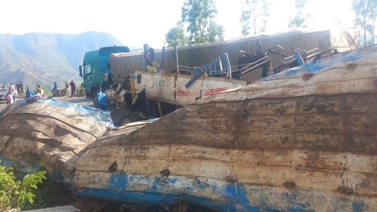 Ethiopia bus crash kills 28