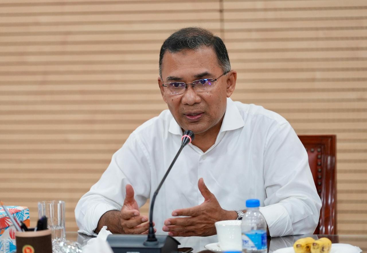 PM seeks media support in building humane state