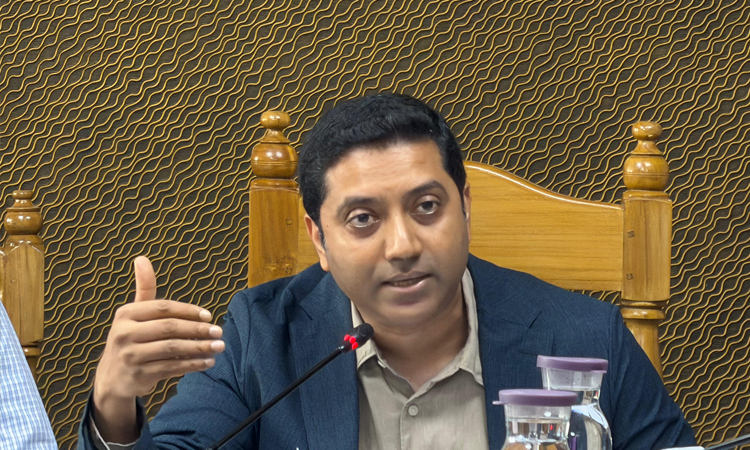 Bobby Hajjaj for curriculum modernisation, teachers' quality improvement 