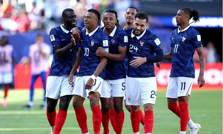 France defeat Senegal 3-1 in World Cup Group I