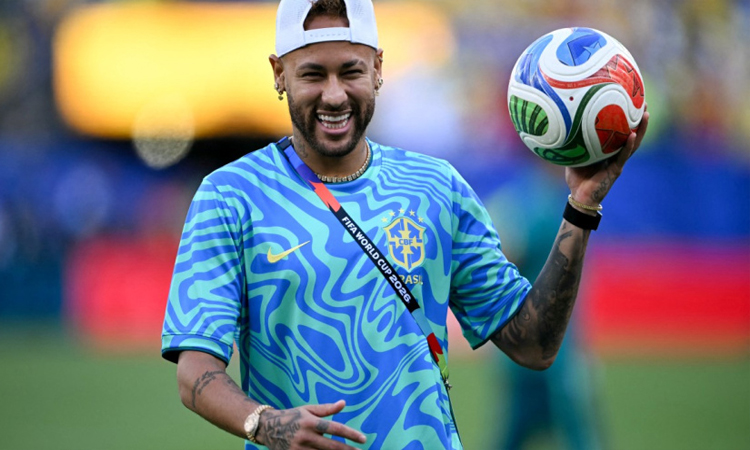 Neymar back in training with Brazil at World Cup