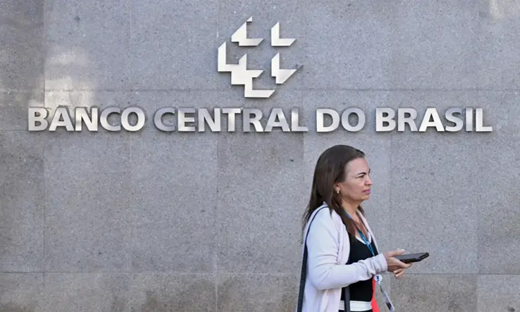 Brazil cuts benchmark rate again despite inflation pressure