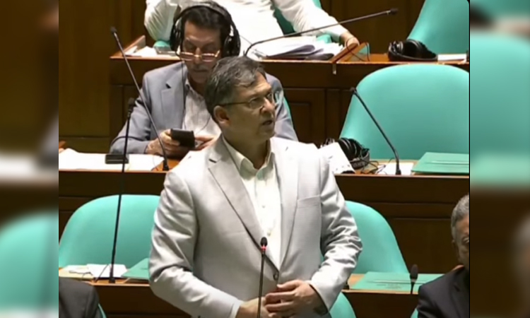 No MP is loan defaulter under existing election law: Home Minister