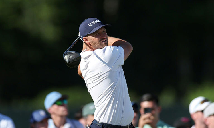 Clark clings to US Open lead as Scheffler charges