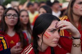 Madrid scraps public screening of Spain World Cup match over heat