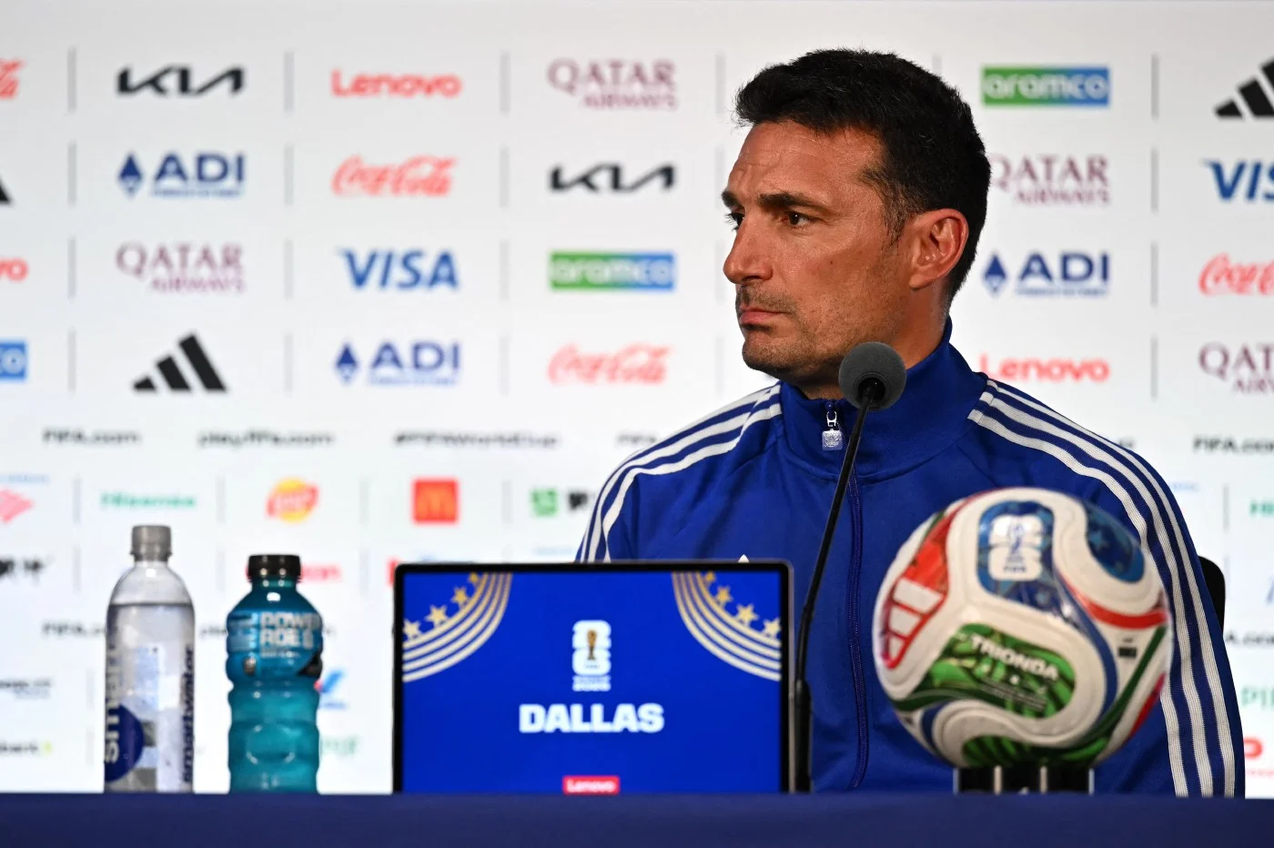 Heat and drinks breaks help smaller teams at World Cup, says Scaloni